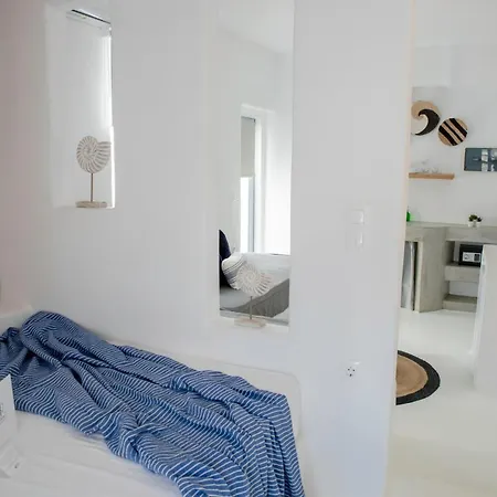 8 Keys Aparthotel 4*