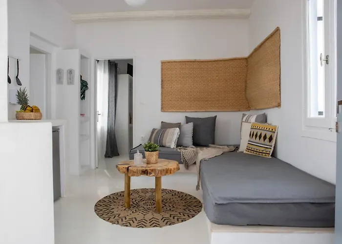 شقة فندقية 8 Keys ناوسا